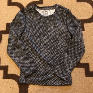 Champion “fitted” long sleeve. Boys XS (4/5)